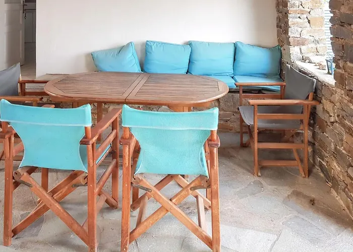 Charming House In Paros, 90 M² With Shared Pool *