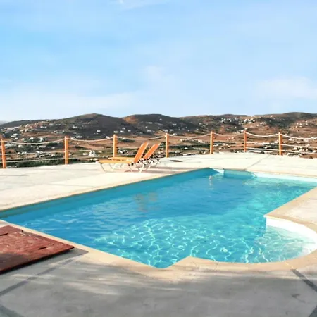 Charming House In Paros, 90 M² With Shared Pool Semesterbostad