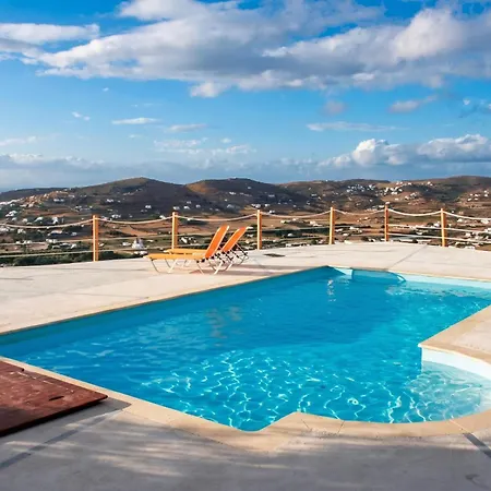 Charming House In Paros, 90 M² With Shared Pool Holiday home Parikia (Paros)