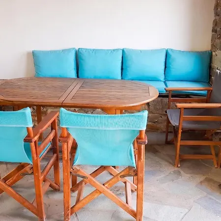 Charming House In Paros, 90 M² With Shared Pool Parikia (Paros)