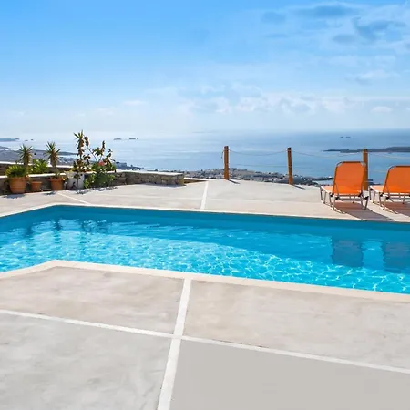 Holiday home Charming House In Paros, 90 M² With Shared Pool