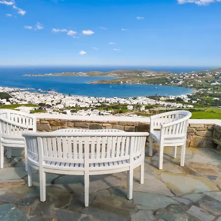 Charming House In Paros, 90 M² With Shared Pool Holiday home