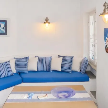 Charming House In Paros, 90 M² With Shared Pool Holiday home *