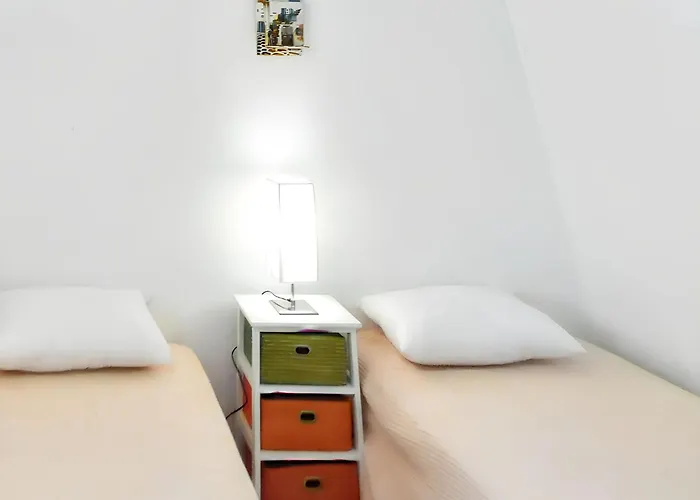 Charming House In Paros, 90 M² With Shared Pool 別荘 パロス島